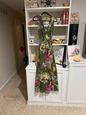 eva mendes green maxi dress La Donna Dress